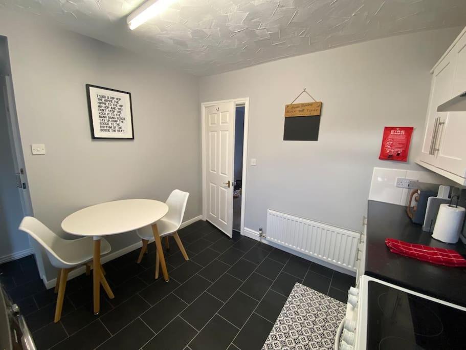Вилла Seaside 2 Bed Townhouse, Near Cleethorpes Station Экстерьер фото