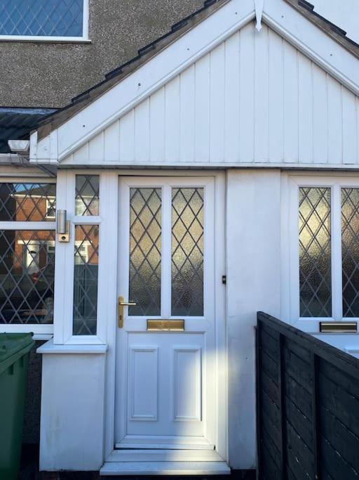 Вилла Seaside 2 Bed Townhouse, Near Cleethorpes Station Экстерьер фото